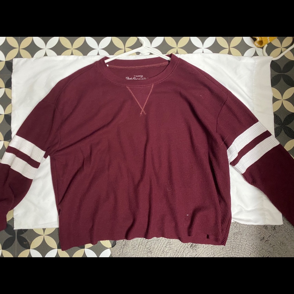 Cropped maroon long sleeve